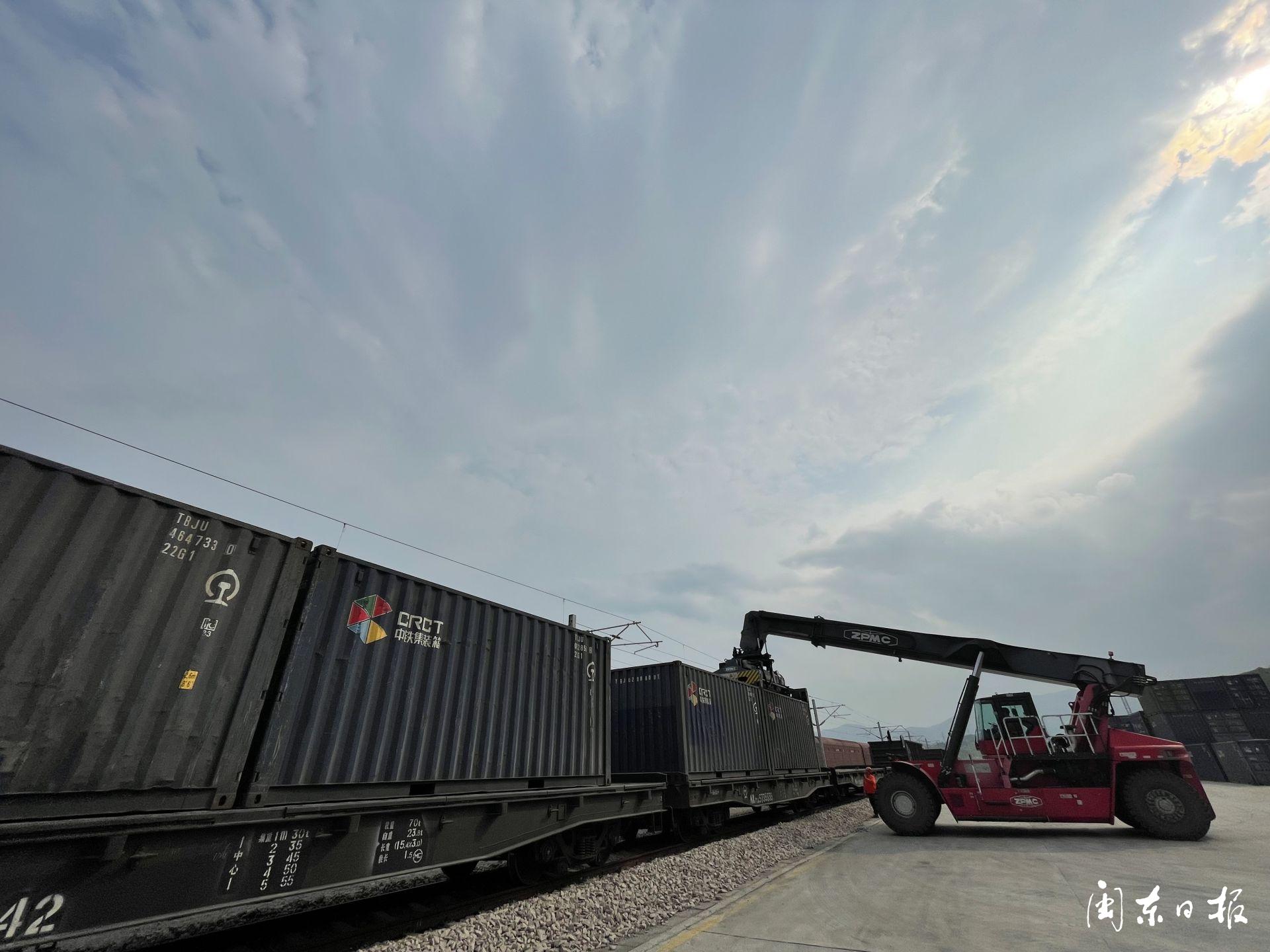 1653008581141851.jpeg c6ff0e3f80fd47d4bb9e016f8f4a1196.jpeg